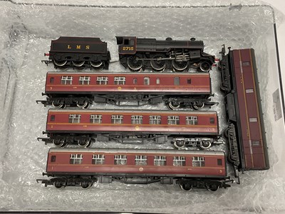 Lot 453 - An 00 gauge LMS train comprising Bachmann...