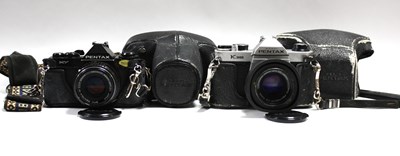 Lot 861 - Asahi Pentax K1000 35mm SLR Film Camera with...
