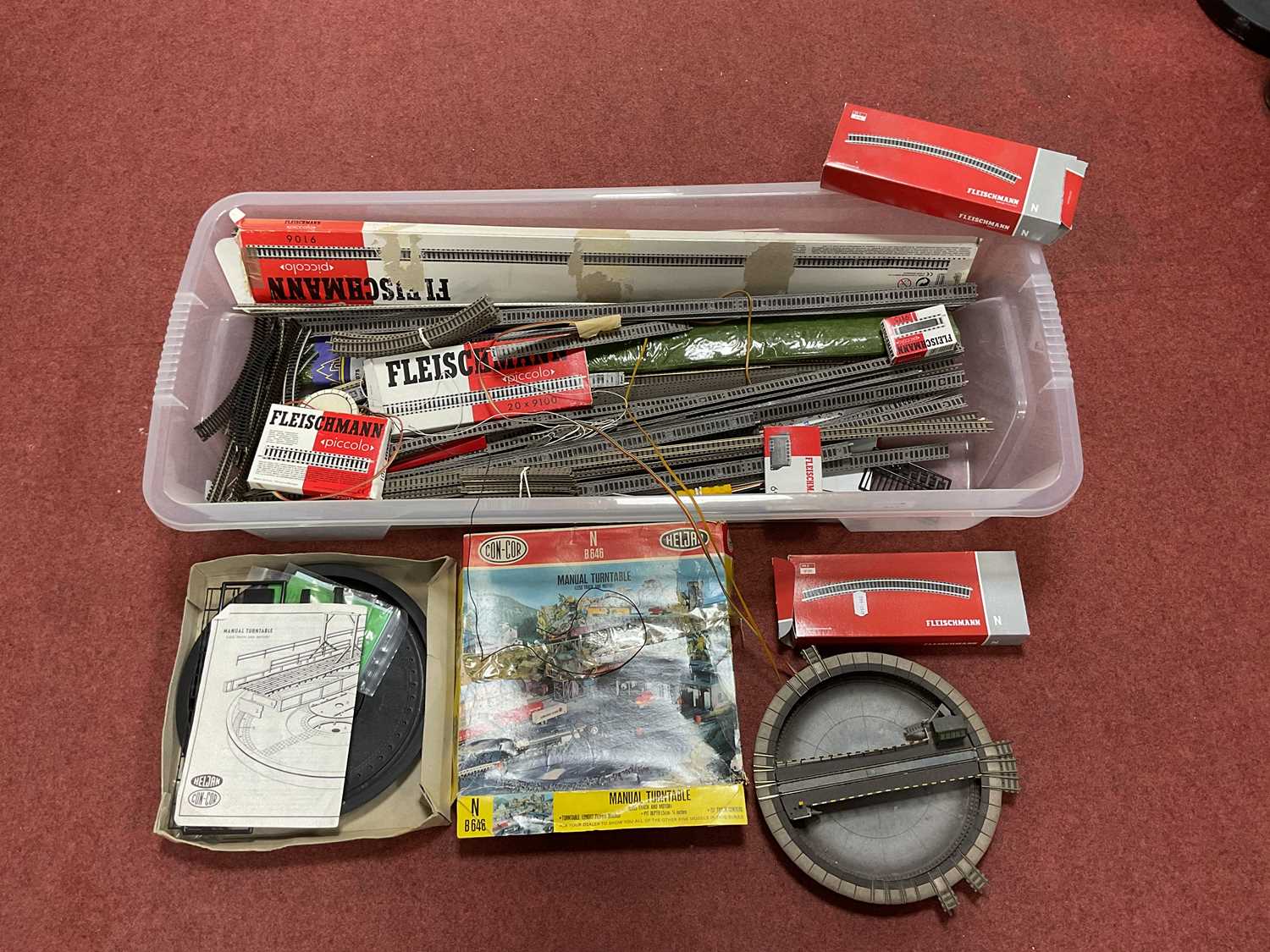 Lot 333 - A Good Quantity of Fleischmann 'N' Gauge...