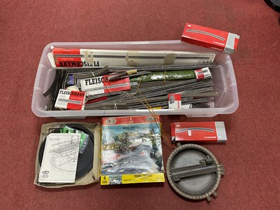 Lot 333 - A Good Quantity of Fleischmann 'N' Gauge...