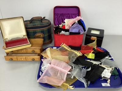 Lot 222 - A Small Selection of Modern Jewellery Boxes, a...