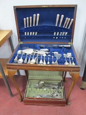 Lot 1164 - Large collection of Kings Pattern...