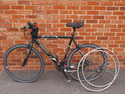 Lot 1461 - Teman Pro-X Aspiration mountain bike with two...