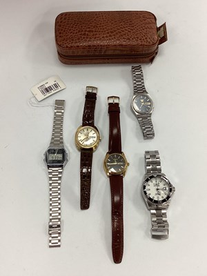 Lot 158 - A Selection of Gent's Wristwatches, including...