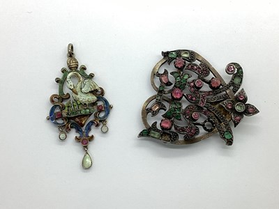 Lot 122 - An Austro-Hungarian Style Enamel Swan Pendant,...