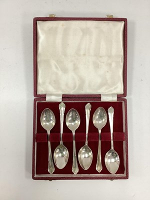 Lot 39 - A Set of Six Hallmarked Silver Teaspoons, in a...
