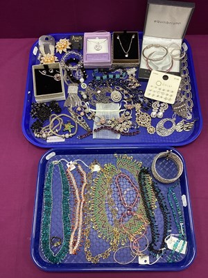 Lot 160 - A Collection of Modern Costume Jewellery, to...