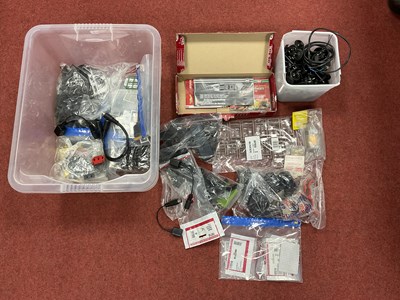 Lot 437 - A quantity of G scale accessories including...