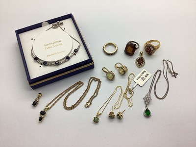Lot 118 - A Selection of Modern Jewellery, including a...