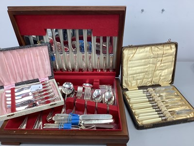 Lot 180 - Hallmarked Silver Handled Dessert / Fruit...