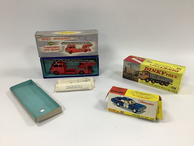 Lot 790 - An Original Dinky Toys No.956 Turntable Fire...