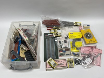 Lot 460 - A quantity of N gauge accessories, by Noch,...