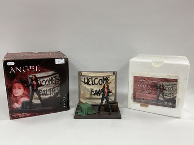 Lot 717 - A Diamond Select Toys Buffy The Vampire Slayer...