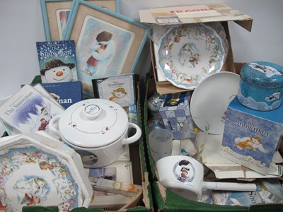 Lot 1001 - The Snowman Collectables to include a musical...