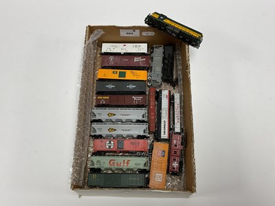 Lot 484 - An N gauge Chicago and North Western freight...