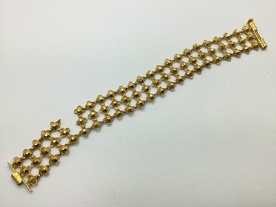 Lot 80 - A Wide Fancy Link Bracelet, (damaged), to pin...