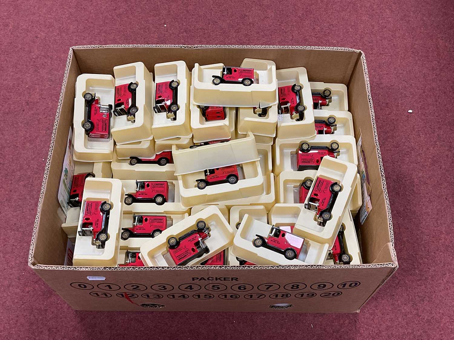 Lot 367 - Approximately ninety five diecast model...
