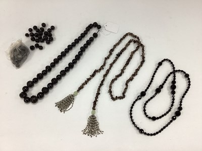 Lot 132 - Antique Jet Bead Necklace, part textured /...