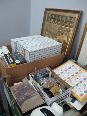 Lot 1041 - Mixed collectables, including 2006 “A Bear...