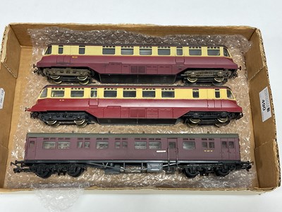 Lot 490 - Two Lima 00 gauge ex-GWR diesel railcars in BR...