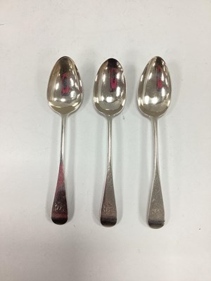 Lot 59 - Three Matching Georgian Hallmarked Silver Old...