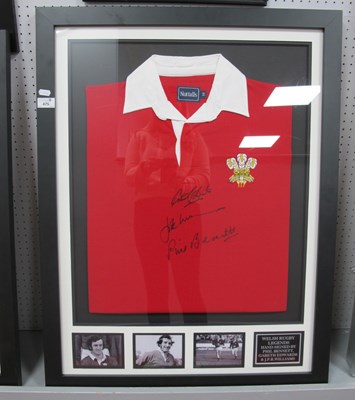 Lot 475 - Rugby Union - Phil Bennett, Gareth Edwards &...