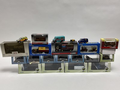 Lot 458 - Approximately twenty 1:76 diecast road...