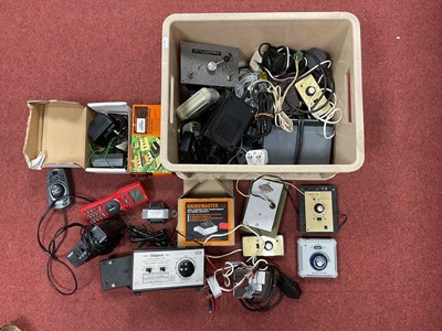 Lot 368 - A quantity of model railway control equipment...