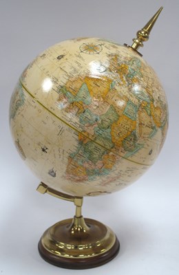 Lot 1318 - A mid-century American Replogle “World Classic...
