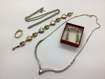 Lot 141 - A Modern Le Monde Des Bijoux 925 Silver Gilt...