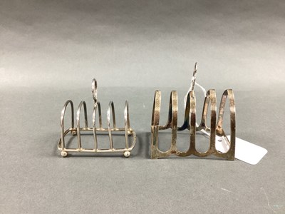 Lot 9 - A Hallmarked Silver Five Bar Toast Rack,...