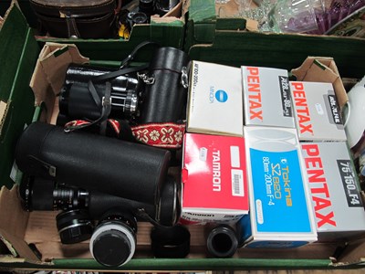 Lot 1115 - Camera lenses, including Canon 1:3.5 135mm,...