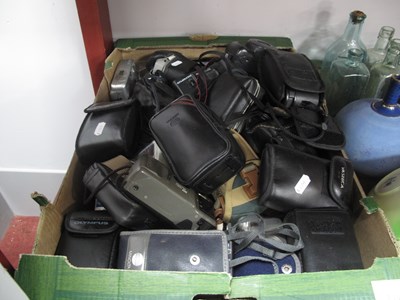 Lot 1051 - Cameras, including Nikon Zoom 70W, Ricoh FF-9D,...