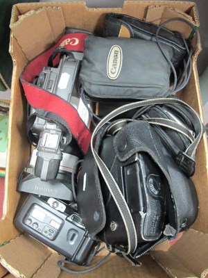 Lot 1083 - Collection of Canon cameras and camcorder,...