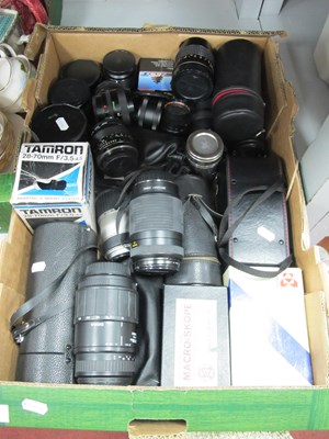 Lot 1076 - Camera lenses, including Canon converter/1:1.4...