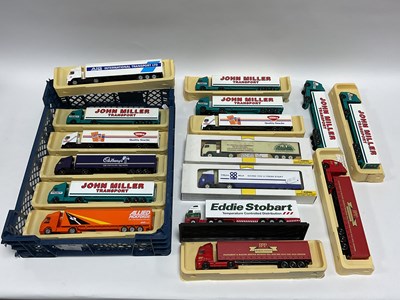 Lot 539 - Sixteen 1:76 scale diecast model commercial...