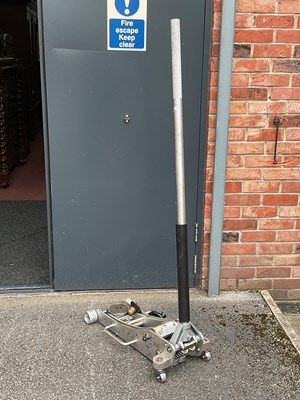 Lot 1143 - Arcan Aluminium 2.0 Tons Floor Trolley Jack.