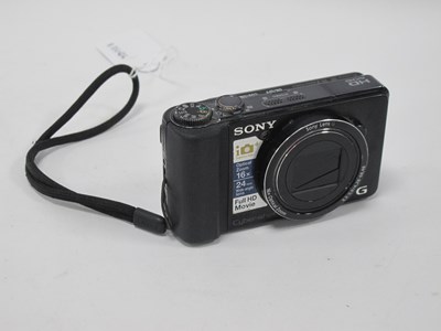 Lot 1290 - Sony CyberShot DSC-HX9V Digital Compact Camera,...