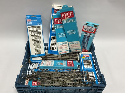 Lot 519 - Approximately fifteen boxed Peco 00 gauge...
