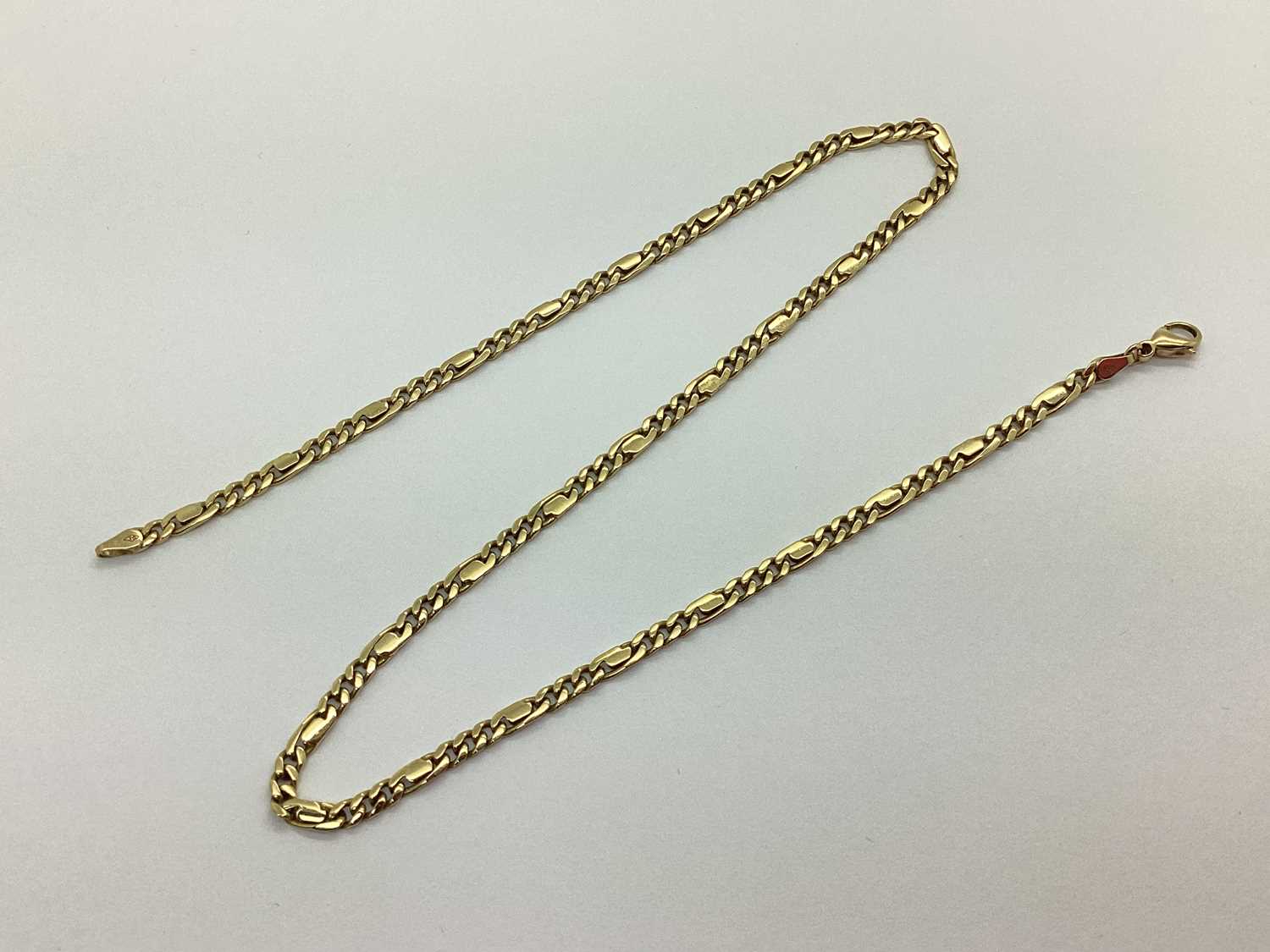 Lot 98 - A Fancy Link Chain, stamped "9K".