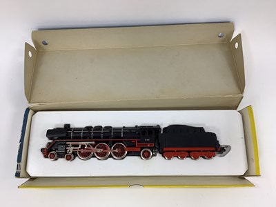Lot 842 - A Trix Express 'HO' Gauge Continental Outline...