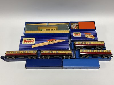 Lot 475 - Two Hornby Dublo 'OO' Gauge/4mm Boxed DI...