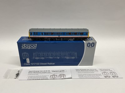 Lot 827 - A boxed Dapol 00 gauge Class 122 diesel...