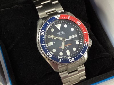 Lot 259 - Seiko Automatic; 'Diver's 200m' Gent's...