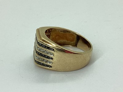 Lot 79 - The Genuine Gemstone Company; A Gent's 9ct...