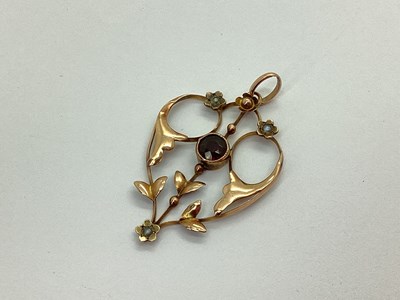 Lot 102 - A Decorative Edwardian Openwork Pendant, the...