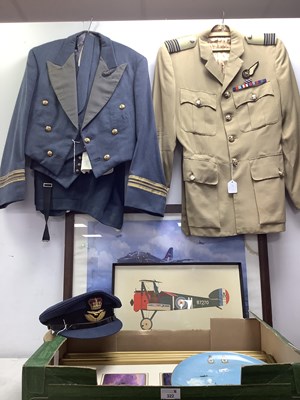 Lot 322 - RAF Tropical Service Dress Jacket, rank of...