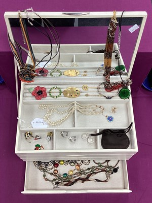 Lot 214 - Ciro Two Strand Imitation Pearl Bead Necklace,...