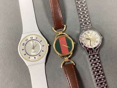 Lot 255 - Gucci; A 6000.2.L Ladies Wristwatch, on a...