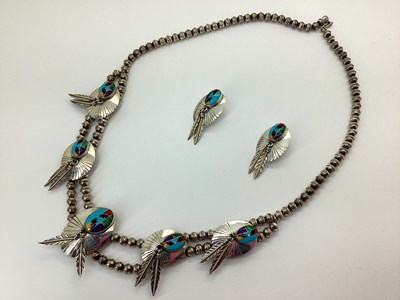 Lot 149 - A Native American Style Decorative Statement...